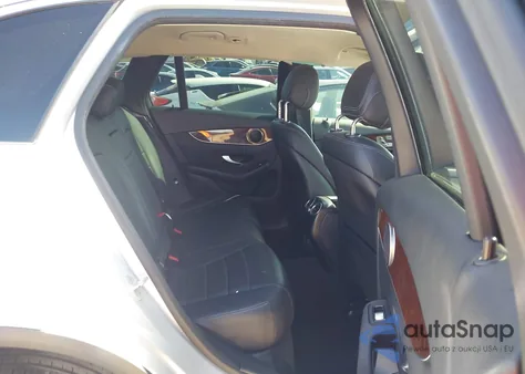 2016 Mercedes-Benz Glc 300 from USA, damaged, VIN WDC0G4JB9GF058970